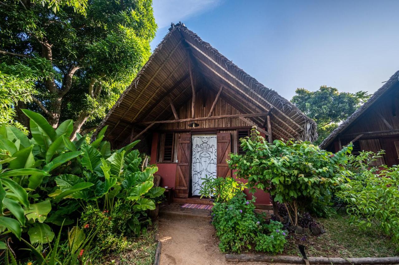 Sakatia Lodge Ampasimena Экстерьер фото