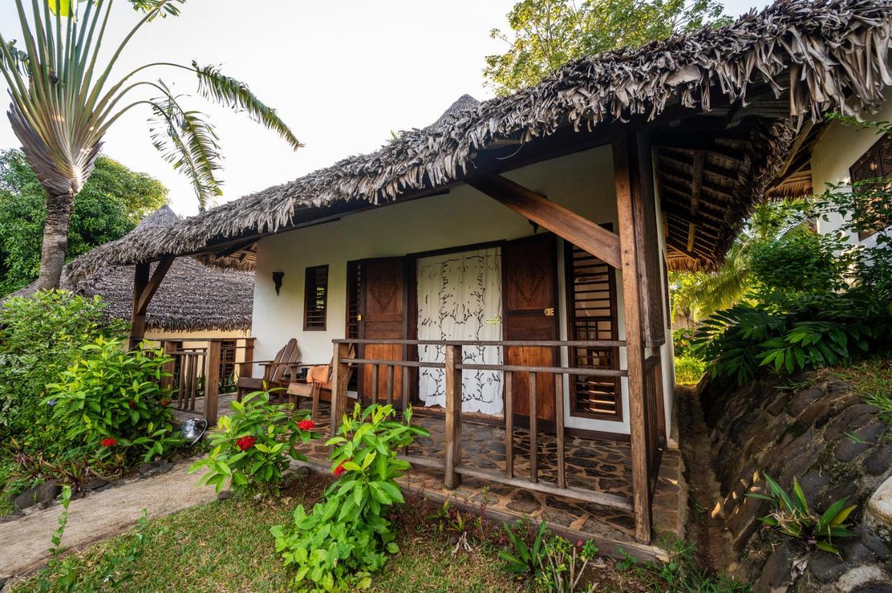 Sakatia Lodge Ampasimena Экстерьер фото
